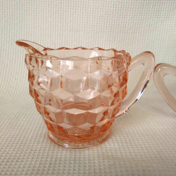 Vintage Depression Era Jeannette Creamer n Sugar Bowl in "Cube Pink" - Picture 3 of 14